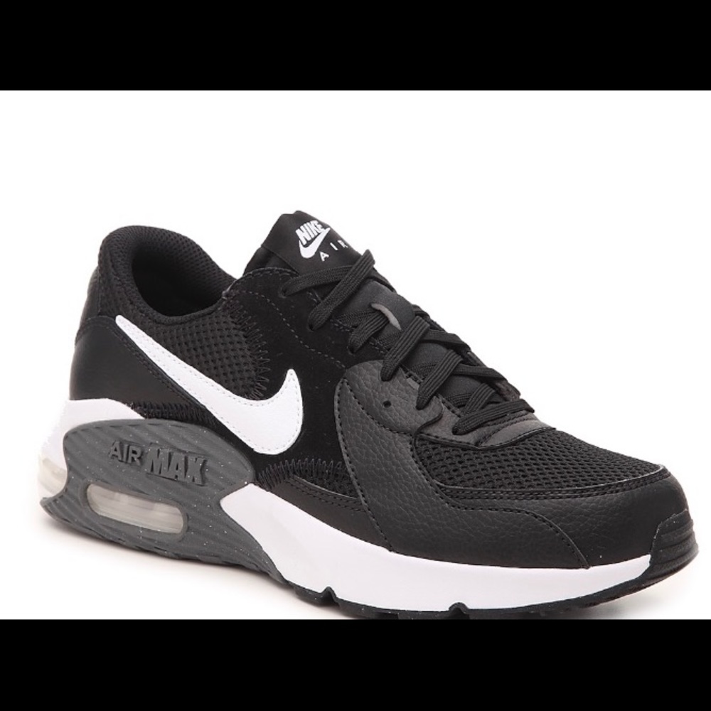 Black Nike Airmax